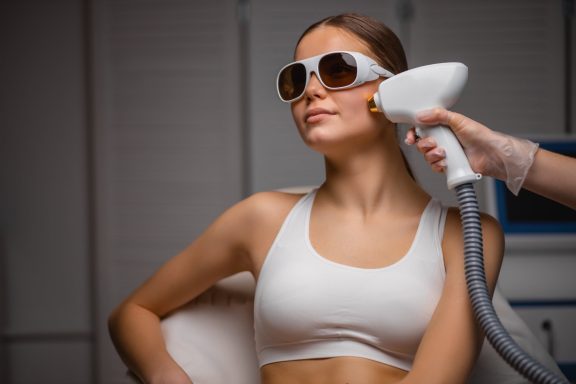 Depilación laser facial en Granada